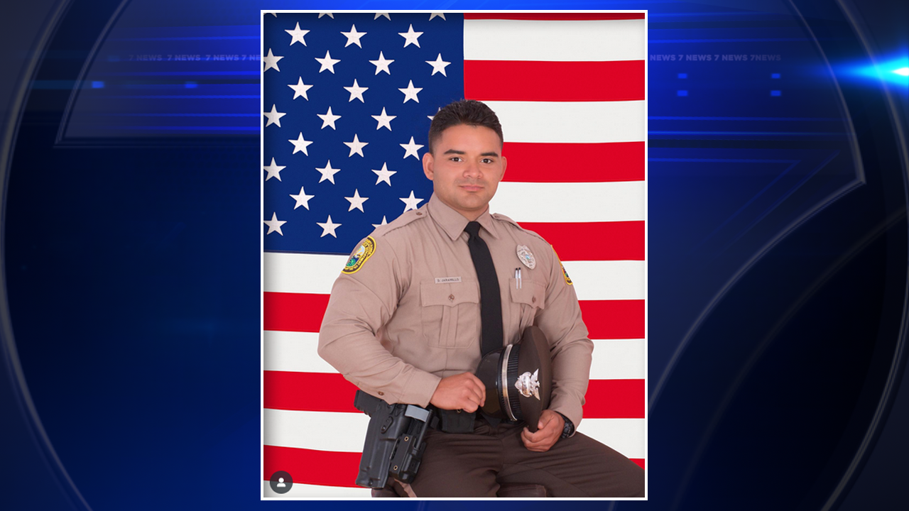 Community mourns MDSO deputy fatally shot while responding to crash in SW Miami-DadeWSVN 7News | Miami News, Weather, Sports | Fort Lauderdale