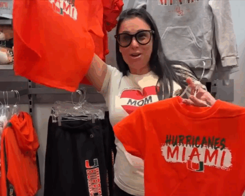 Local UM fans hoping for Fiesta Bowl win flock to allCanes in Coral Gables to shop for merchWSVN 7News | Miami News, Weather, Sports | Fort Lauderdale